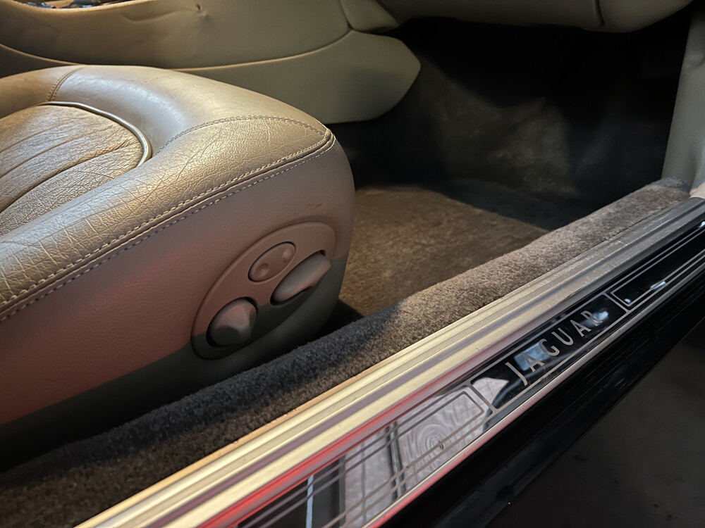 Jaguar XJ Sovereign 4.2 211pk 1996, NV-405-J