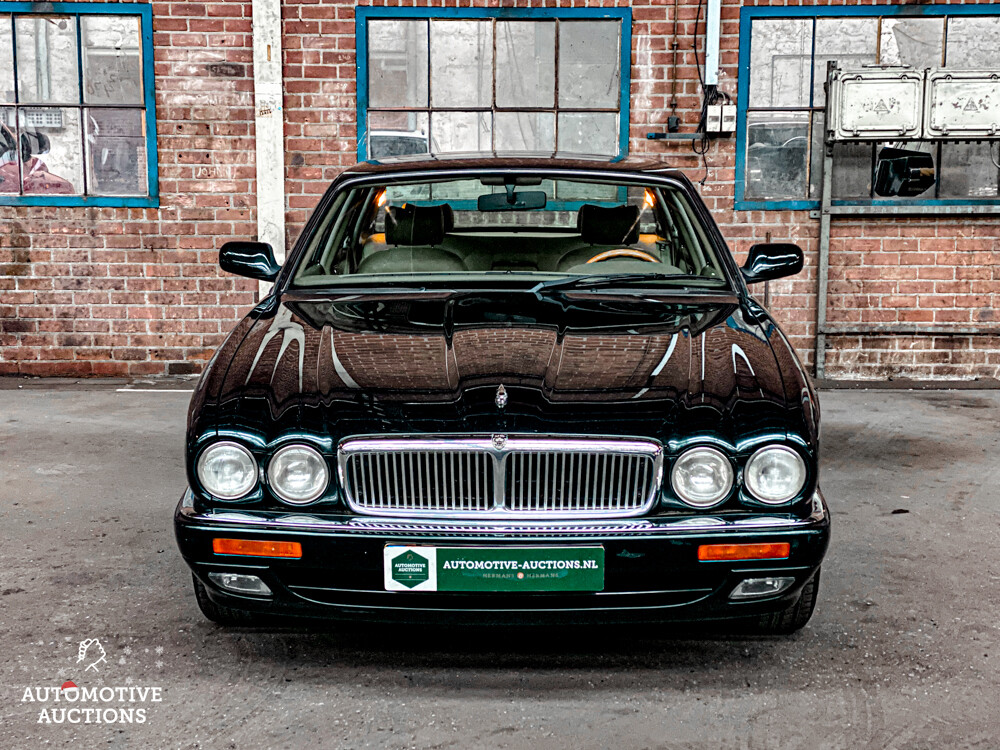 Jaguar XJ Sovereign 4.2 211pk 1996, NV-405-J
