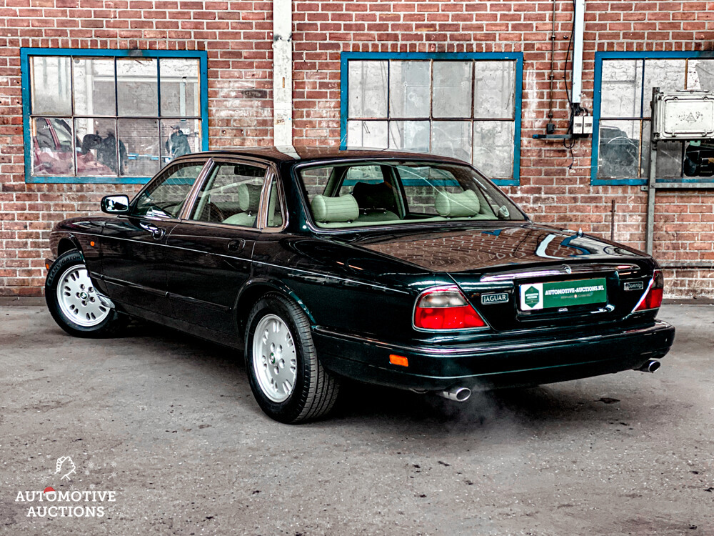 Jaguar XJ Sovereign 4.2 211pk 1996, NV-405-J