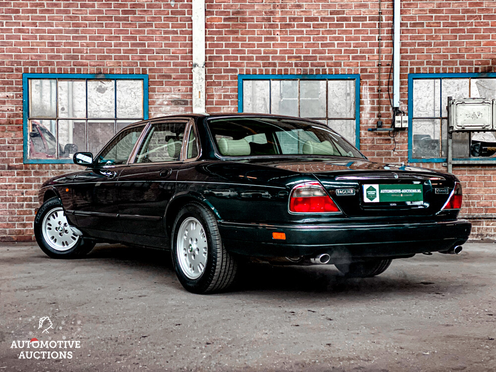 Jaguar XJ Sovereign 4.2 211pk 1996, NV-405-J