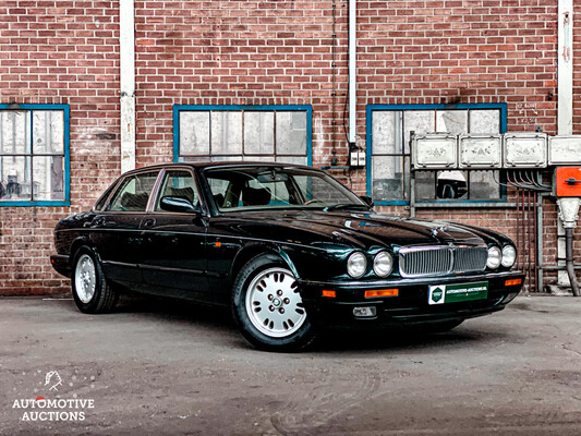 Jaguar XJ Sovereign 4.2 211hp 1996, NV-405-J