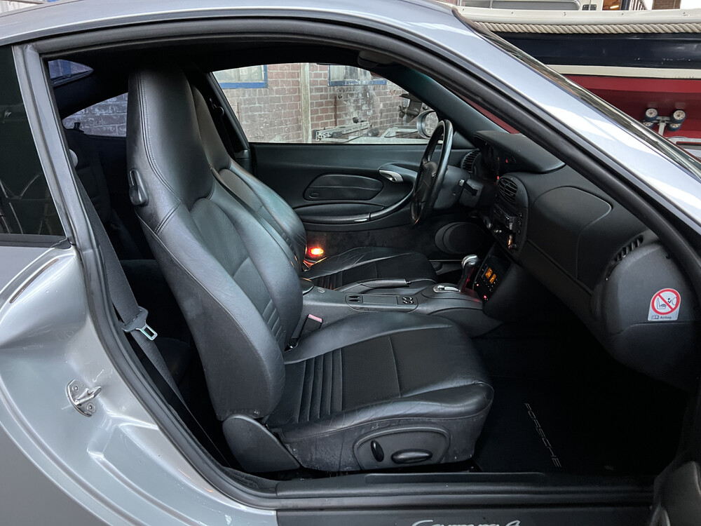 Porsche 911 996 3.4 Carrera 4 300pk 1999 -Youngtimer-