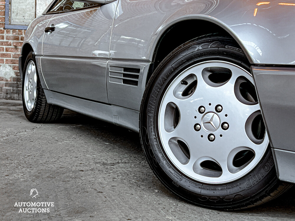 Mercedes-Benz SL280 R129 SL-class 193hp 1995