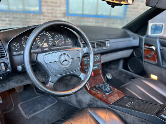 Mercedes-Benz SL280 R129 SL-class 193hp 1995