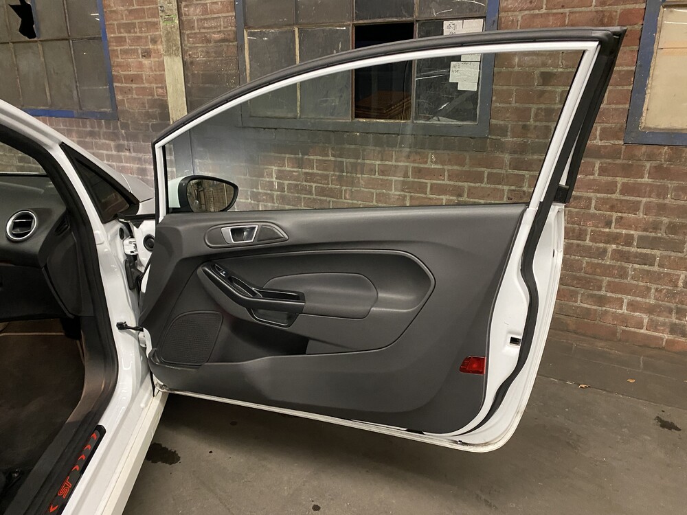 Ford Fiesta ST 182pk 2015 