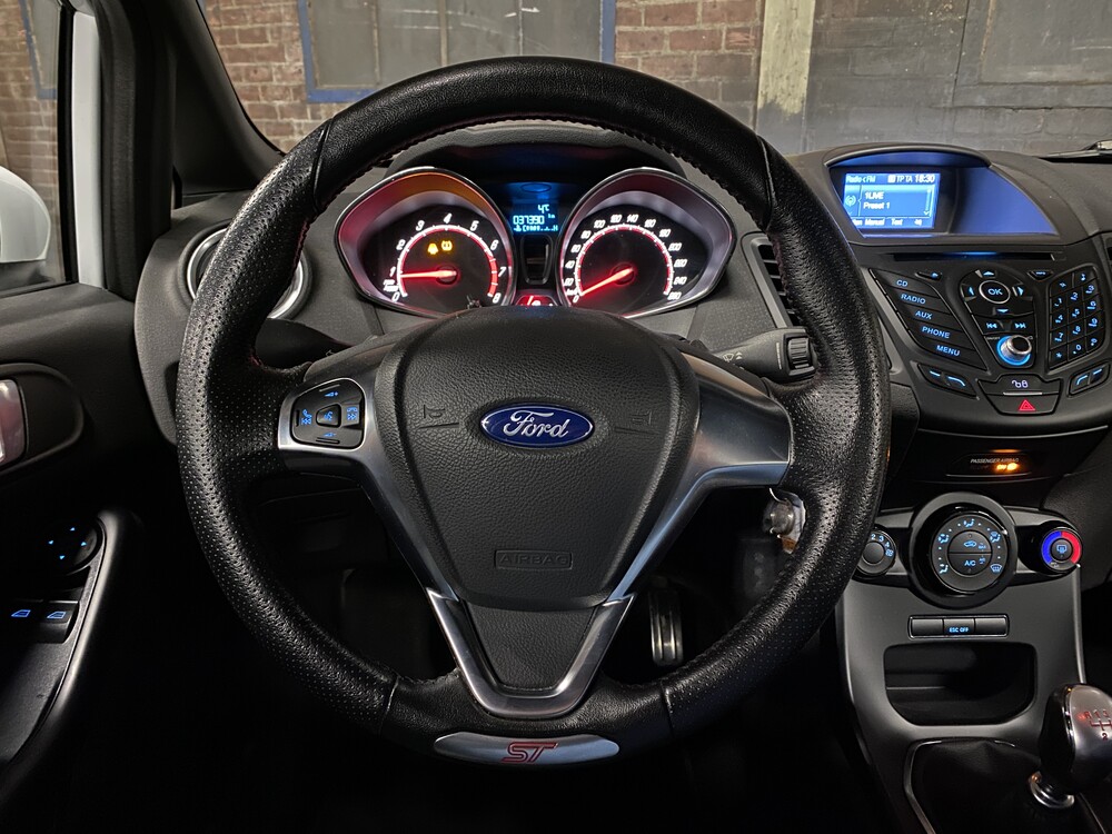 Ford Fiesta ST 182pk 2015 