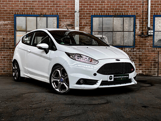 Ford Fiesta ST 182pk 2015 