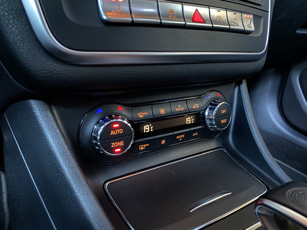 Mercedes-Benz CLA45 AMG 4Matic CLA-klasse 381pk 2017, J-498-PP