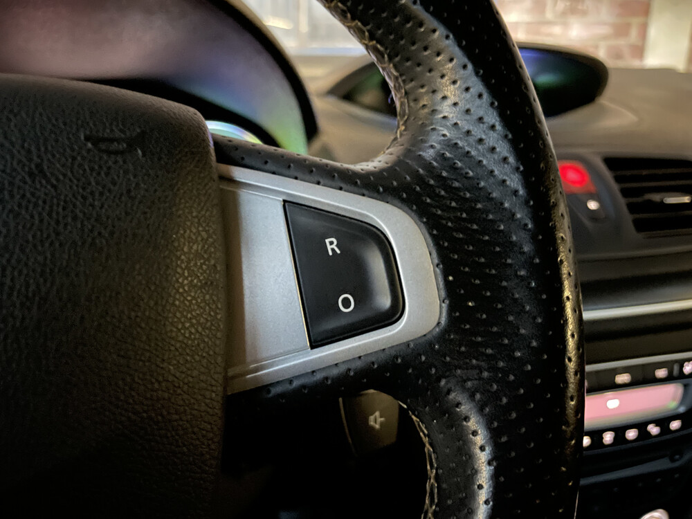 Renault Megane Coupe 2.0 16V T 250 RS CUP 250pk 2011