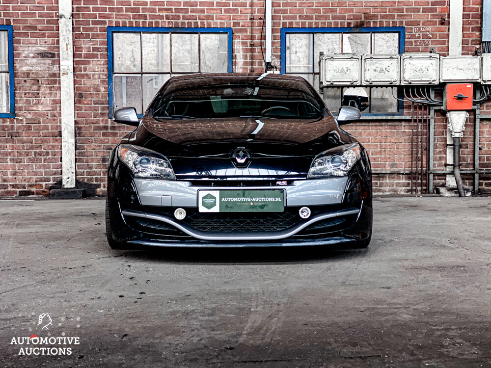 Renault Megane Coupe 2.0 16V T 250 RS CUP 250pk 2011