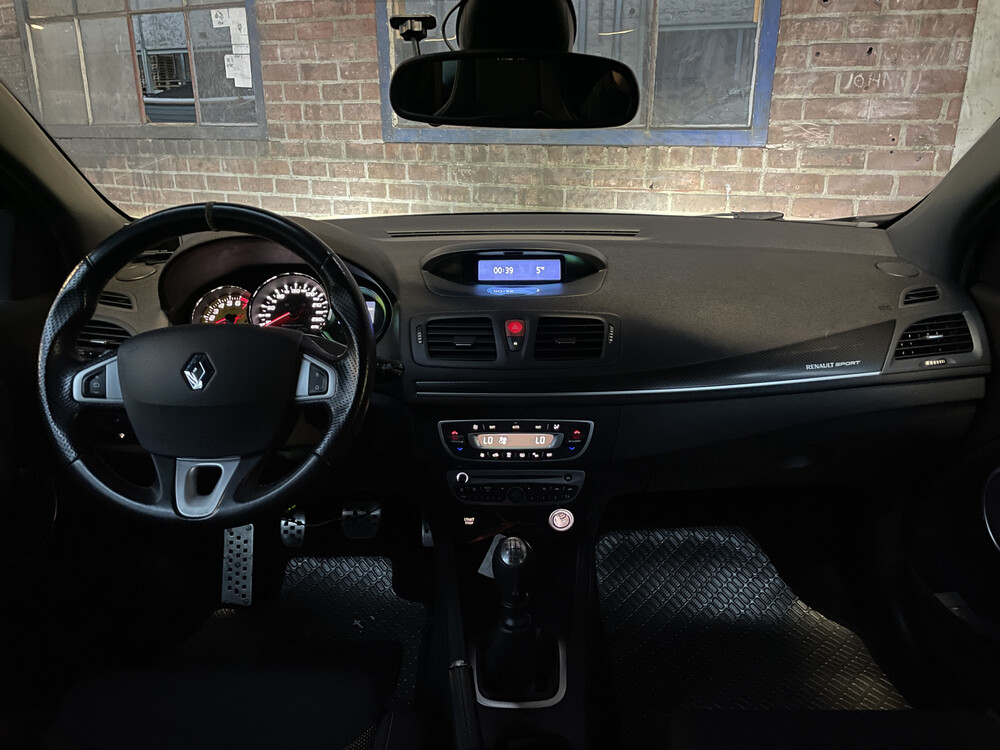 Renault Megane Coupe 2.0 16V T 250 RS CUP 250pk 2011