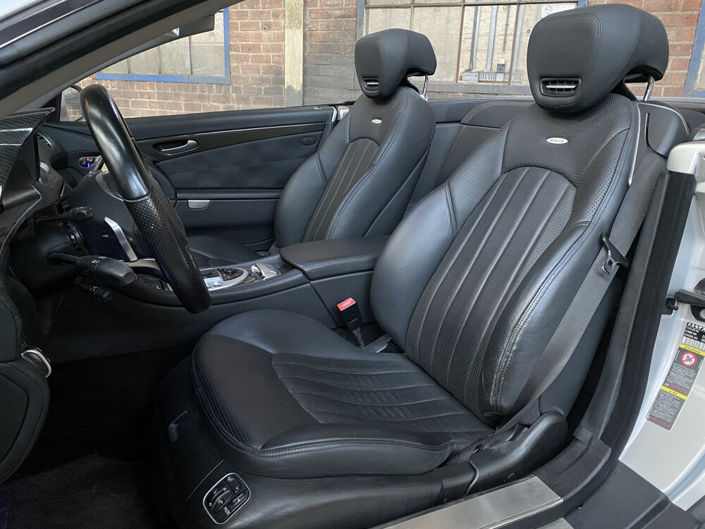 Mercedes-Benz SL63 AMG 6.3 V8 525pk 2008 Cabriolet