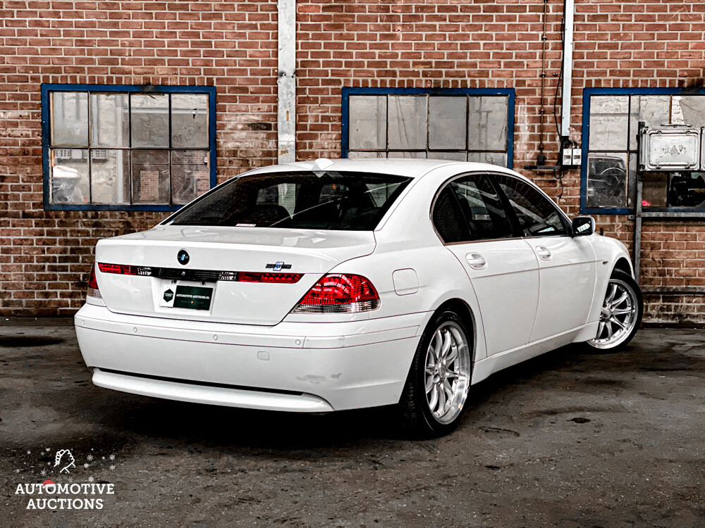 BMW 745i Hartge E65 4.4 V8 333pk 2004