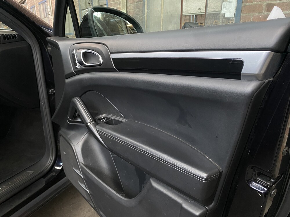 Porsche Cayenne S 4.8 V8 400pk 2010, 39-RDR-4