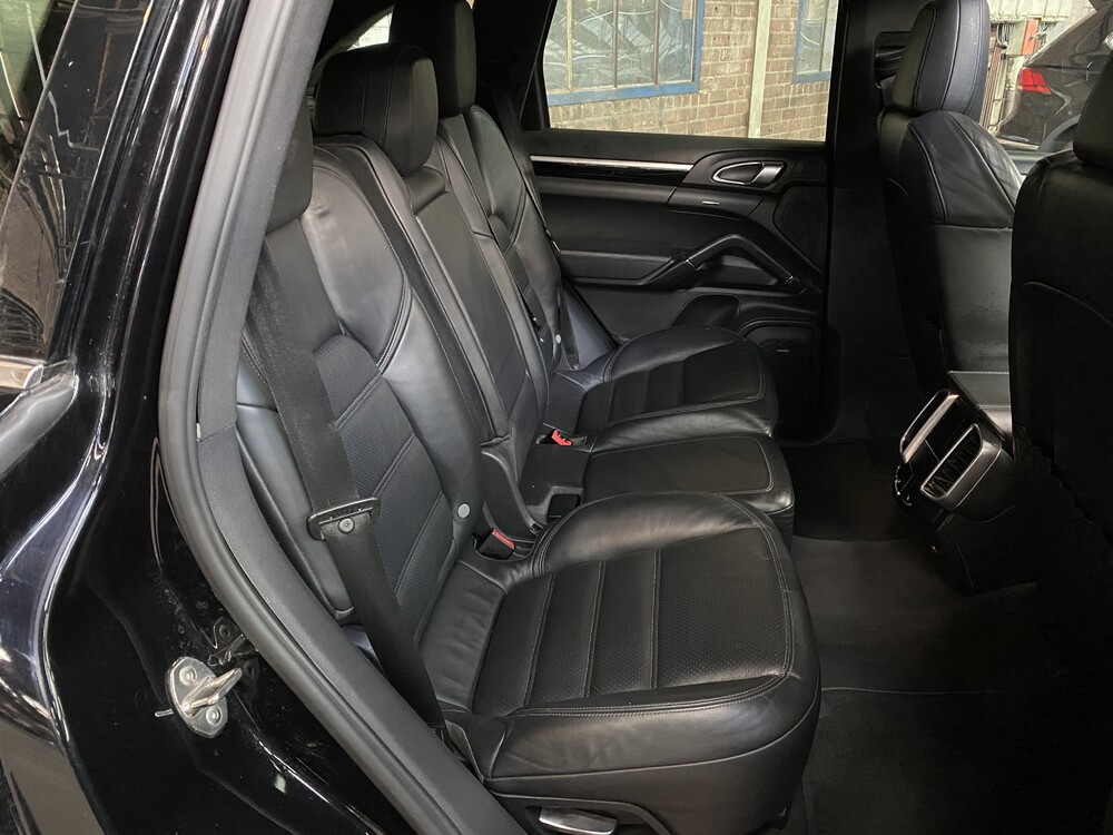 Porsche Cayenne S 4.8 V8 400pk 2010, 39-RDR-4