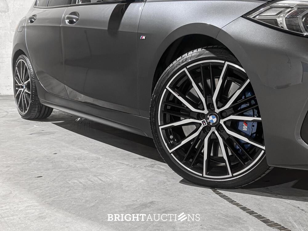 BMW 118i Executive Edition M-Sport 140pk 2020 (Origineel-NL) 1-Serie F40, J-643-ZV