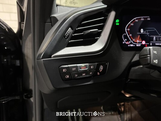 BMW 118i Executive Edition M-Sport 140pk 2020 (Origineel-NL) 1-Serie F40, J-643-ZV