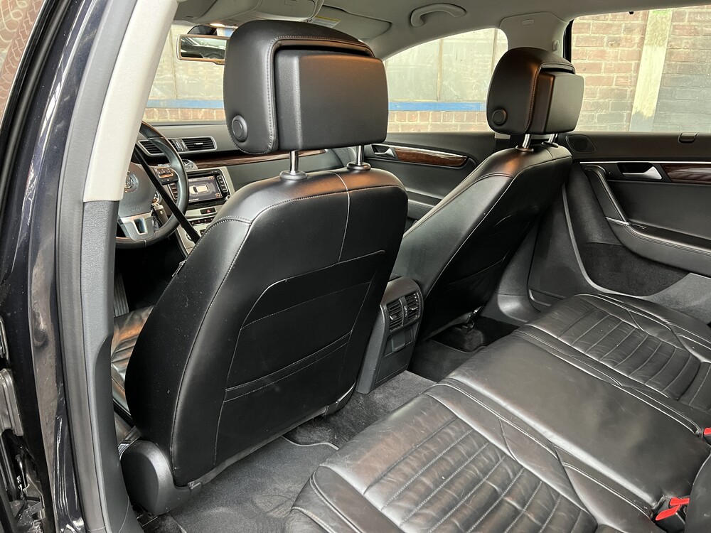 Volkswagen Passat Variant 2.0 TDI DSG6 140pk Highline, TL-401-H