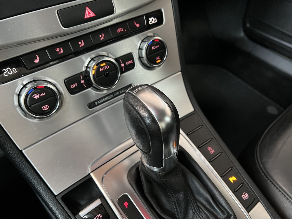 Volkswagen Passat Variant 2.0 TDI DSG6 140pk Highline, TL-401-H