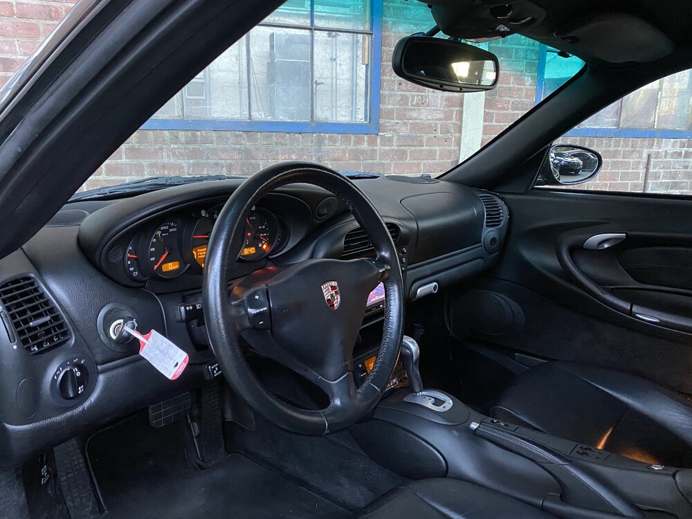 Porsche 911 996 3.6 320pk 2004 -Youngtimer-