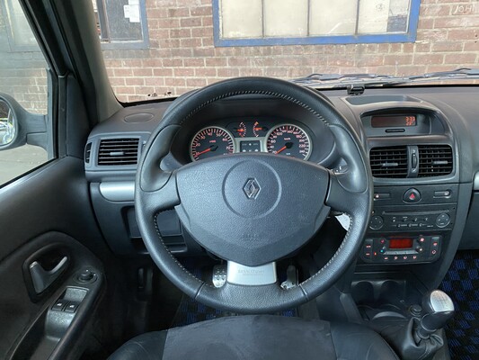 Renault Sport Clio RS 2.0 172pk 2004 -YOUNGTIMER- 