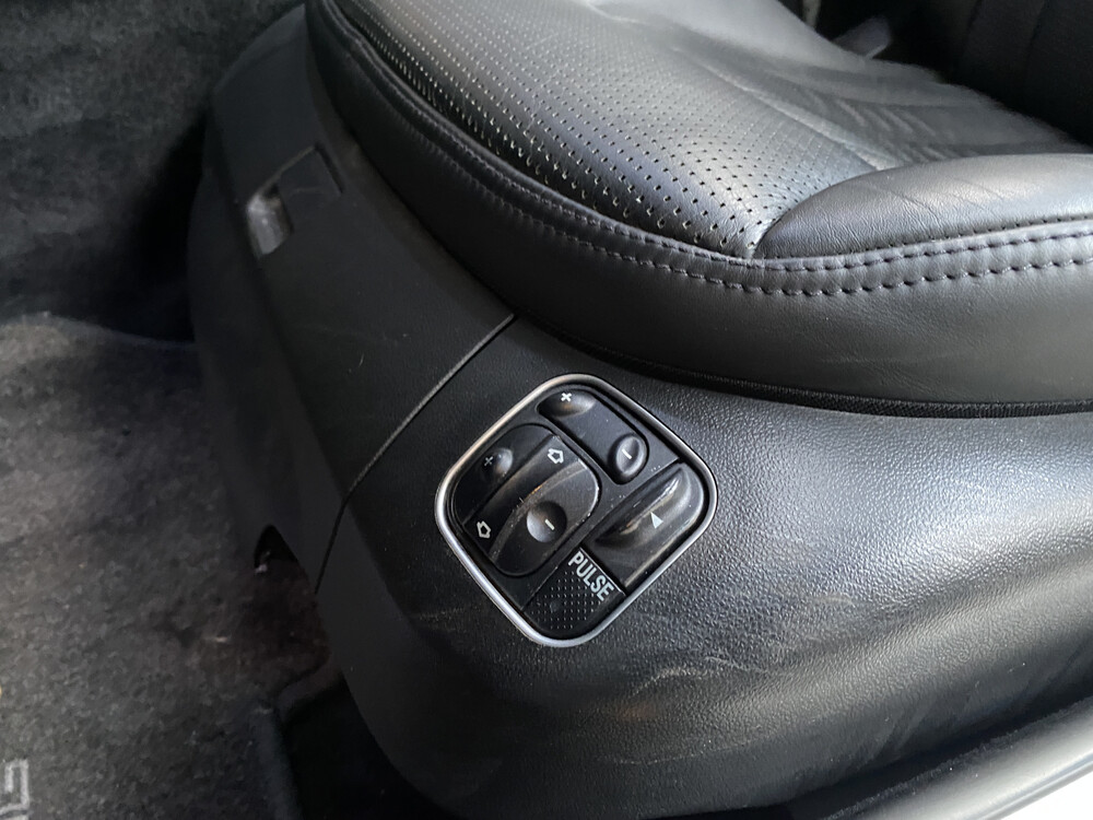 Mercedes-Benz SL63 AMG 6.3 V8 525pk 2008 Cabriolet