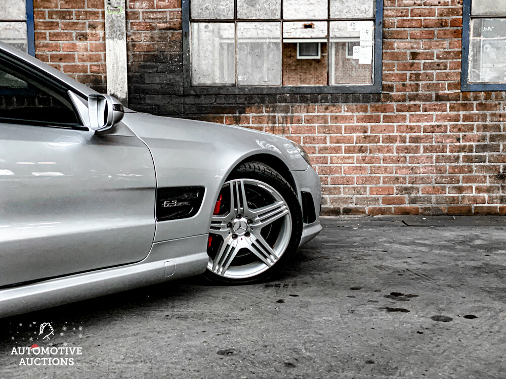 Mercedes-Benz SL63 AMG 6.3 V8 525pk 2008 Cabriolet