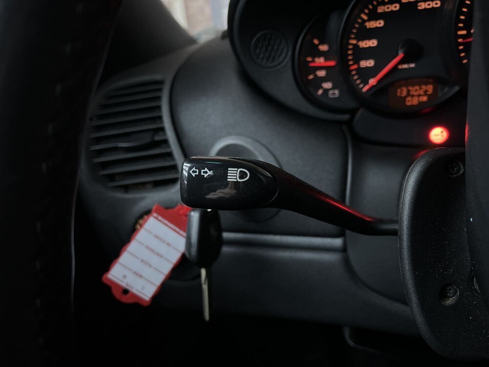 Porsche 911 996 3.4 Carrera 4 300pk 1999 -Youngtimer-