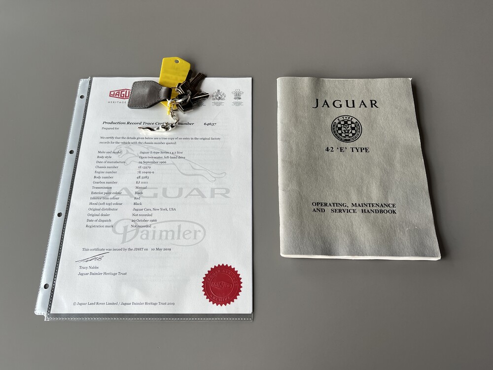 Jaguar E-Type Serie 1 OTS 4.2 Reihensechszylinder-Cabriolet 1967, DZ-73-87.