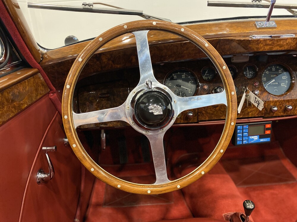 Jaguar Mark V DHC 170 PS 1951, AM-72-75.