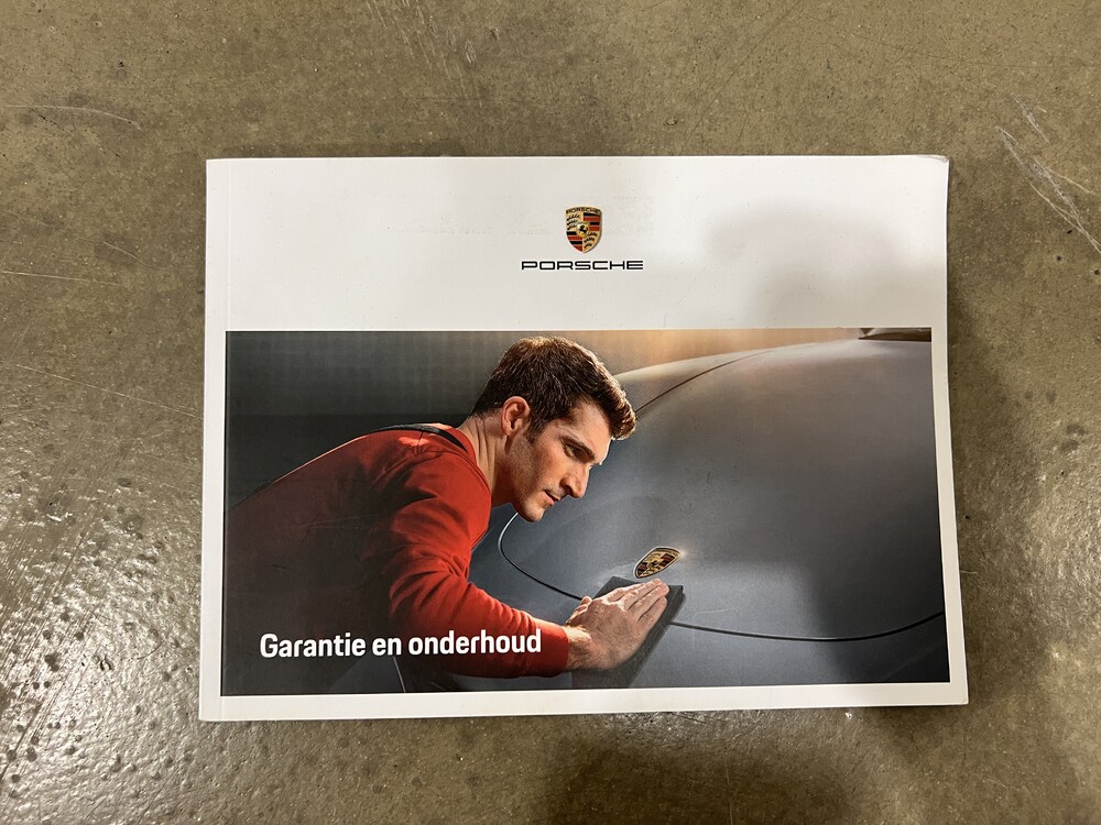 Porsche Cayenne E-Hybrid 3.0 V6 -NW MODELL- 462PS 2018 SportChrono -Org. NL-, TL-795-R.