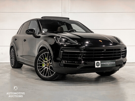 Porsche Cayenne E-Hybrid 3.0 V6 -NW MODEL- 462hp 2018 SportChrono -Org. NL-, TL-795-R.