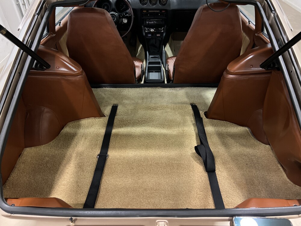 Datsun 280Z Sportcoupé 169 PS 1976, 88-YD-81.