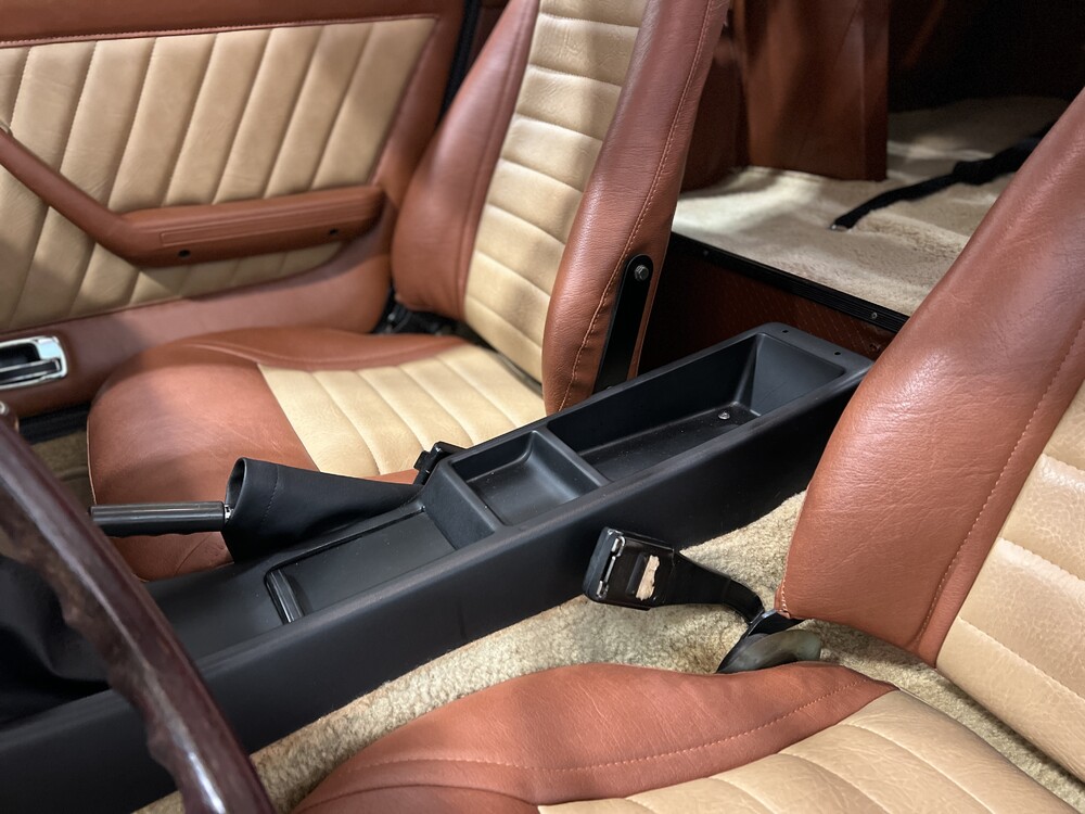 Datsun 280Z Sportcoupé 169 PS 1976, 88-YD-81.