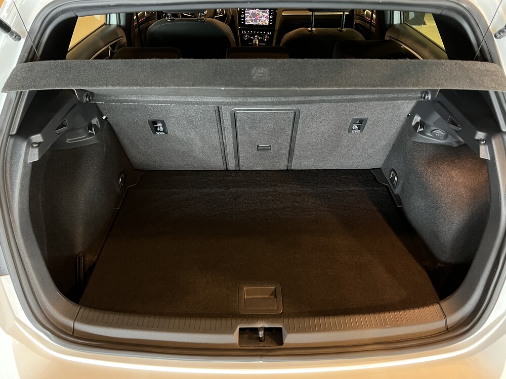 VW Golf 2.0 TSI GTI Performance 245PS 2019.
