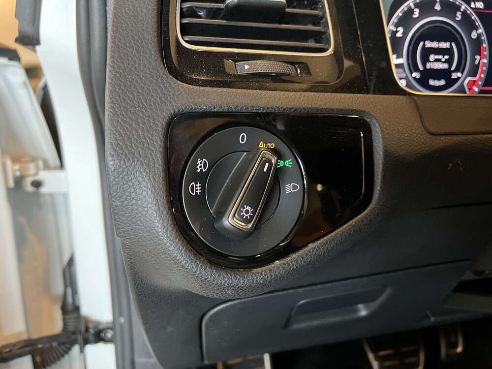 VW Golf 2.0 TSI GTI Performance 245PS 2019.