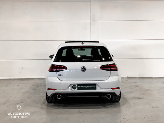 Volkswagen Golf 2.0 TSI GTI Performance 245hp 2019.