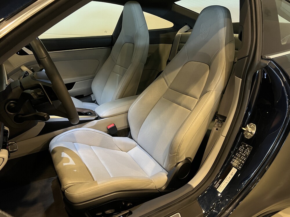 Porsche 911 992 Carrera 4S SportChrono 450PS 2019, J-800-SZ.