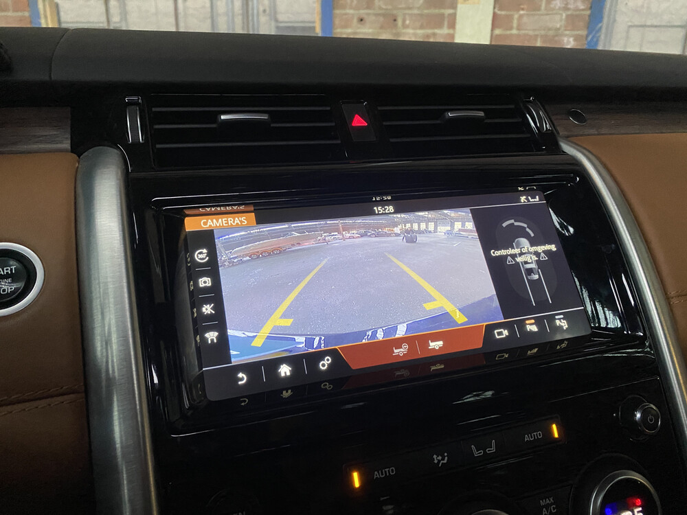 Land Rover Discovery 3.0 SD6 HSE Luxury 7-PERSOONS 306pk 2018, G-901-ZV