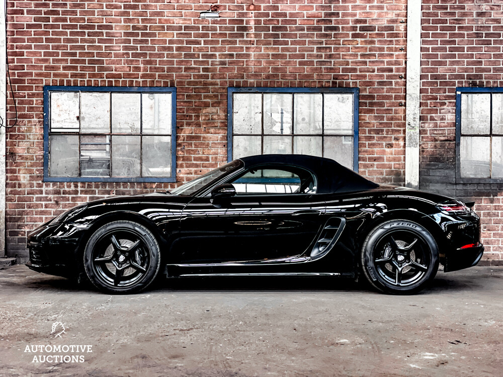 Porsche 718 Boxster 2.0  NIEUW-Model 299pk 2016, J-274-LJ