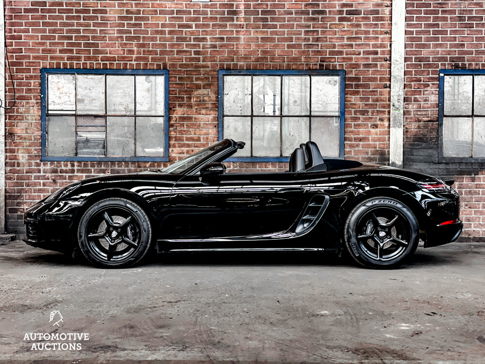 Porsche 718 Boxster 2.0  NIEUW-Model 299pk 2016, J-274-LJ