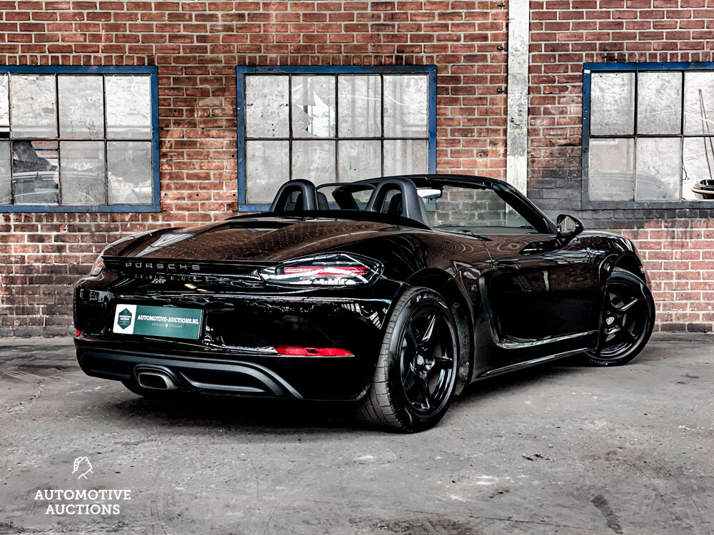 Porsche 718 Boxster 2.0  NIEUW-Model 299pk 2016, J-274-LJ