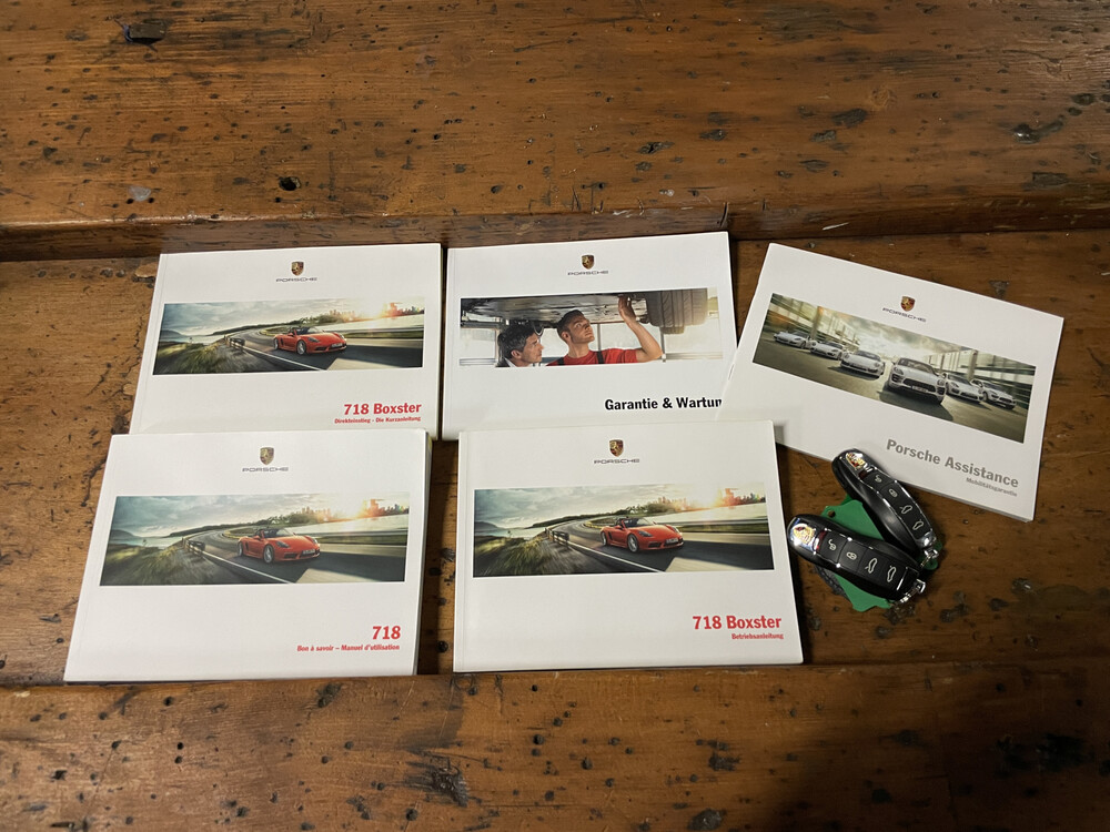 Porsche 718 Boxster 2.0  NIEUW-Model 299pk 2016, J-274-LJ