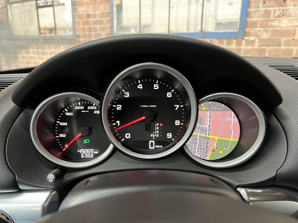 Porsche Cayman 2.7 PDK 275pk 2014, N-807-BK