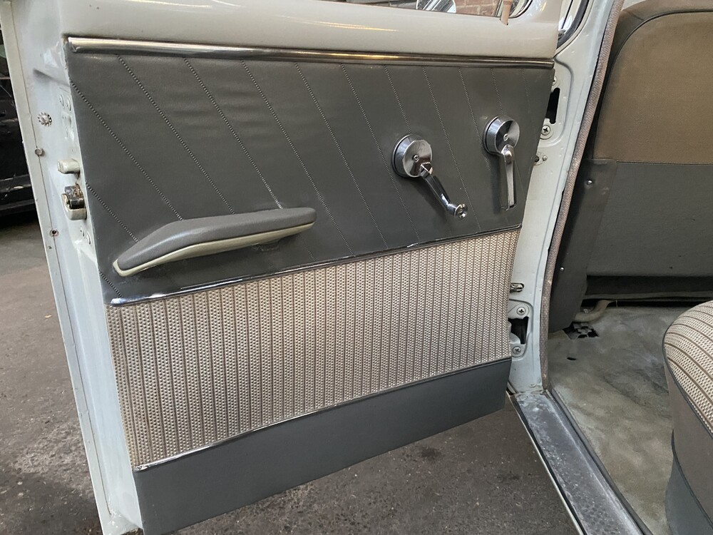 Studebaker Commander 4.2 V8 1955, SX-92-75