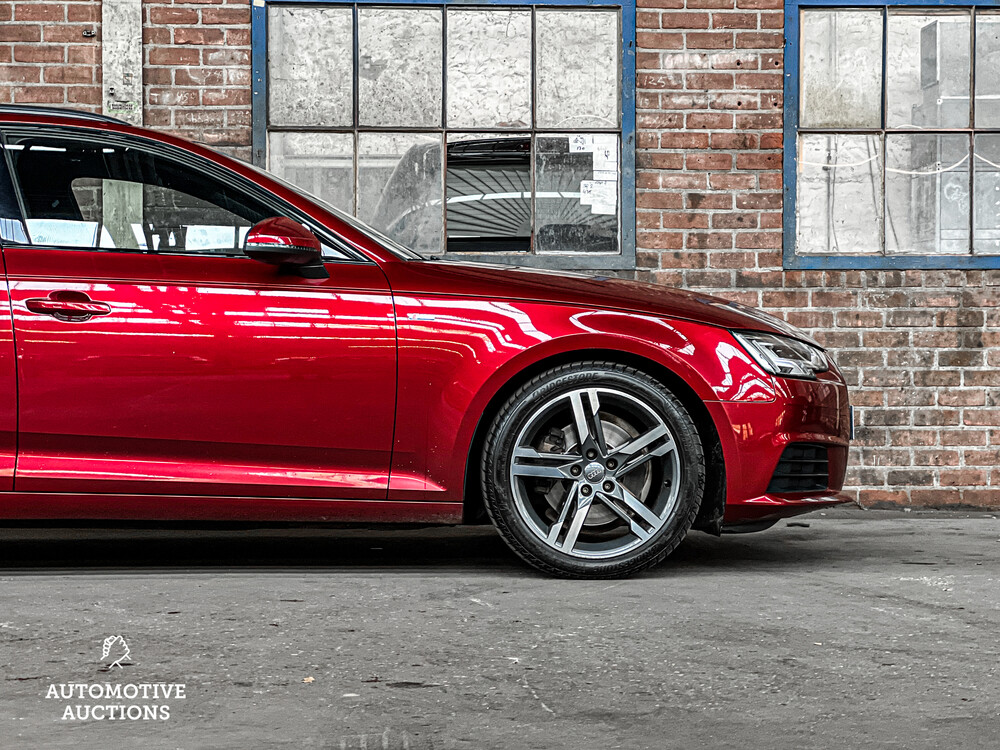 Audi A4 Avant 2.0 TDI S-Line 150pk 2017 -Org. NL-, NL-149-D 