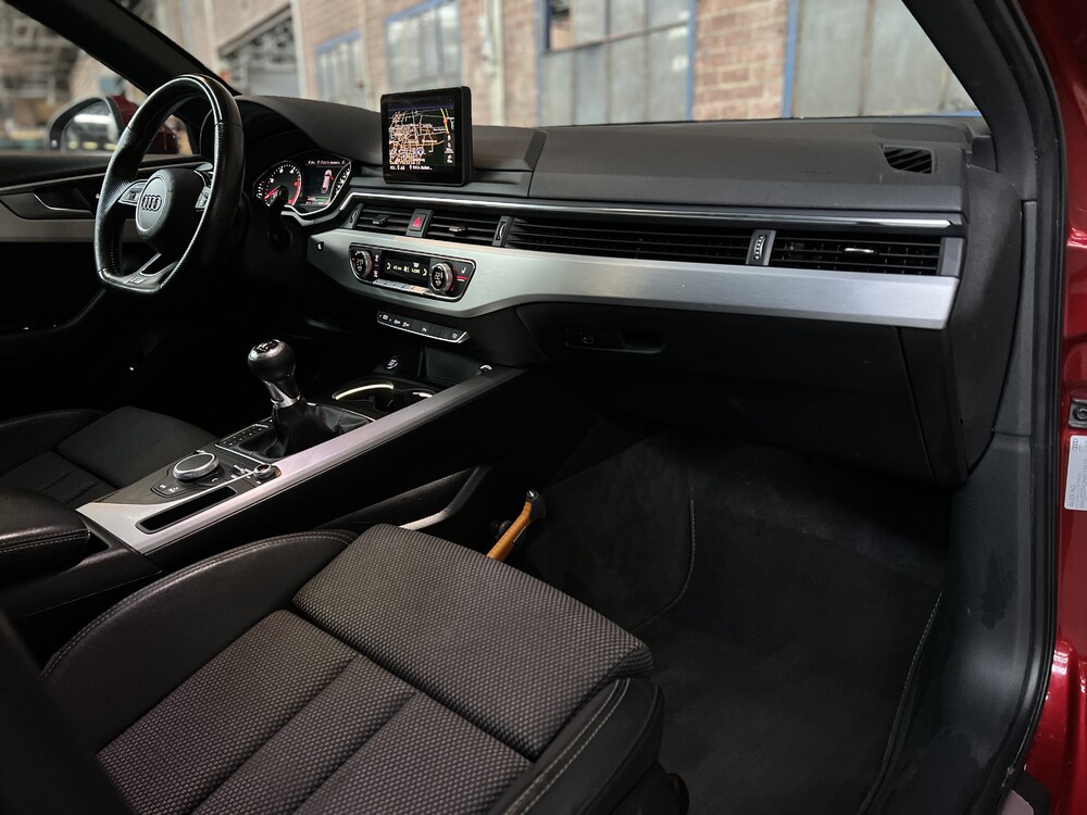 Audi A4 Avant 2.0 TDI S-Line 150pk 2017 -Org. NL-, NL-149-D 