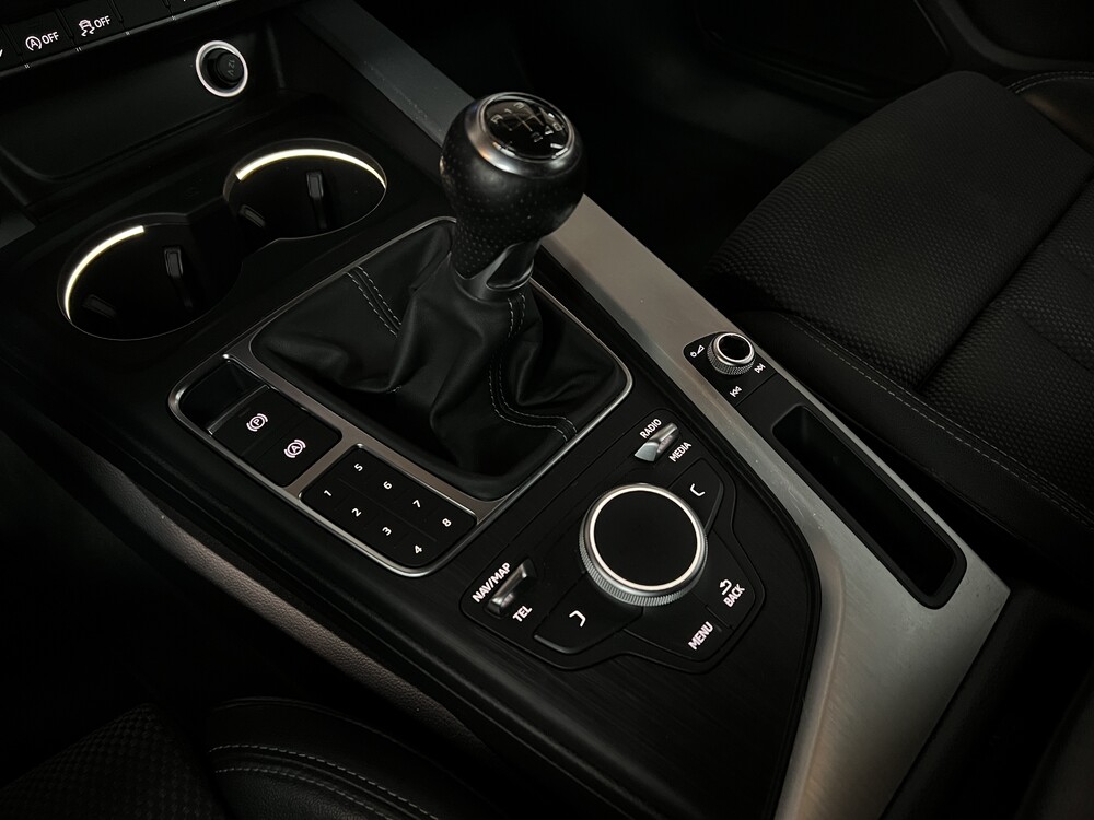 Audi A4 Avant 2.0 TDI S-Line 150pk 2017 -Org. NL-, NL-149-D 