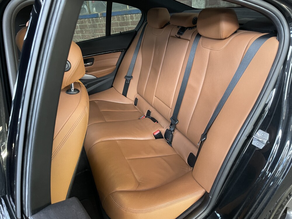 BMW 330e M-Sport 2.0 eDrive 252pk 2016 3-Serie -Org. NL-, JD-046 J