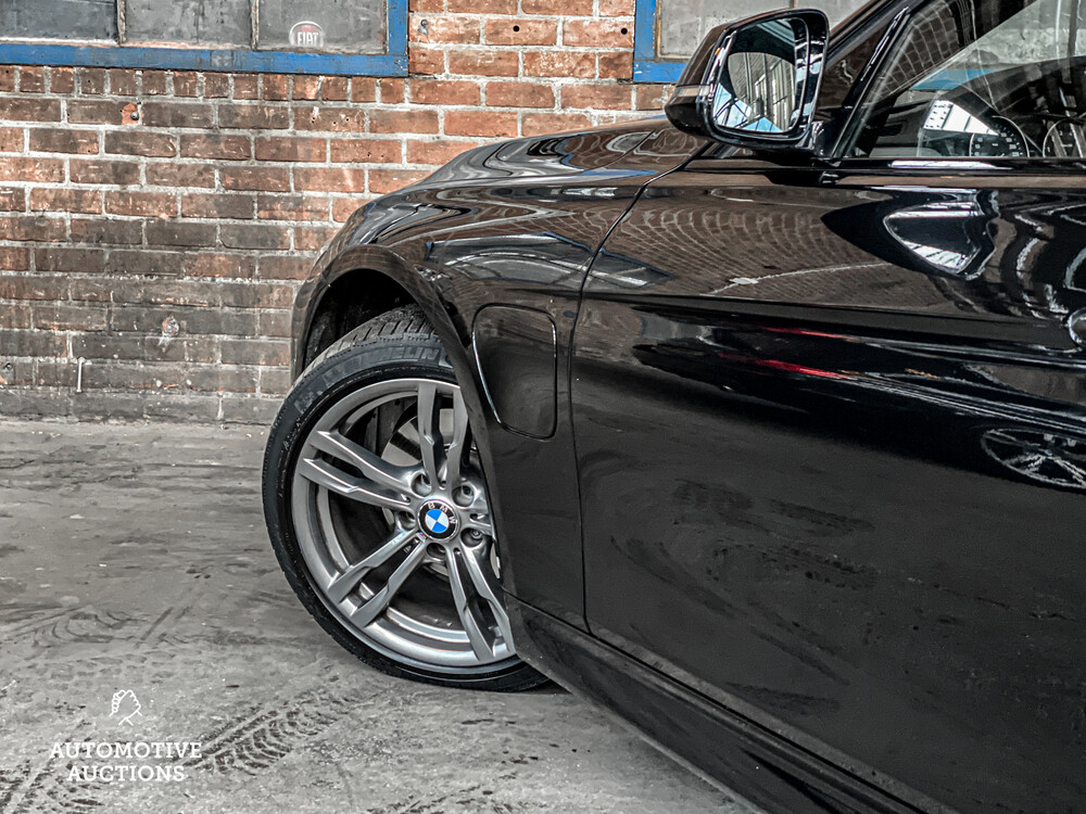 BMW 330e M-Sport 2.0 eDrive 252pk 2016 3-Serie -Org. NL-, JD-046 J